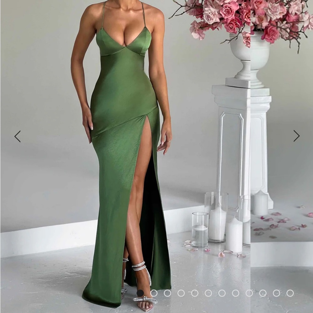 BABY BOO Isobel Maxi Dress - Emerald - XS
